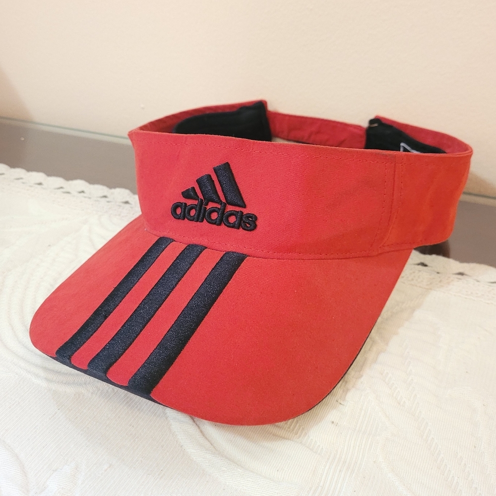 Adidas Visor (golf hat)